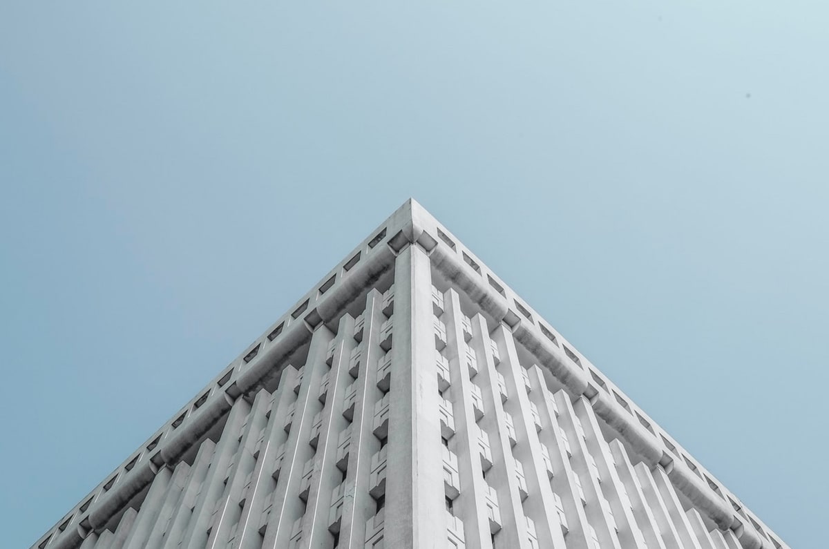 20岁还是油漆工,26岁却成为英超银靴,英格兰神锋的经历太励志